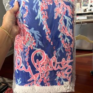 Lilly Pulitzer GWP towel